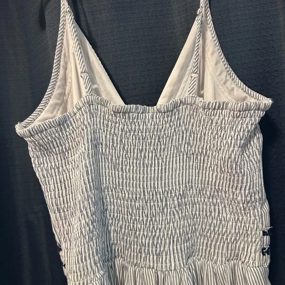 Striped Jumpsuit with Navy Embroidery - Size Large - Picture 5 of 6